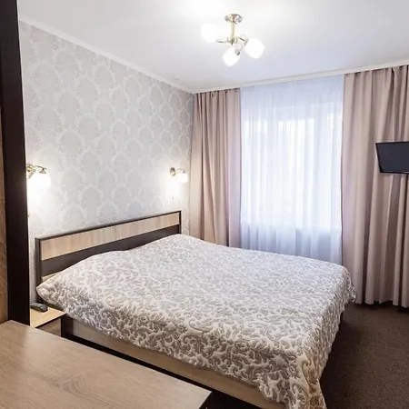 Hotel Mir 3*