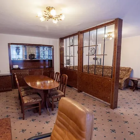 Mir Hotel