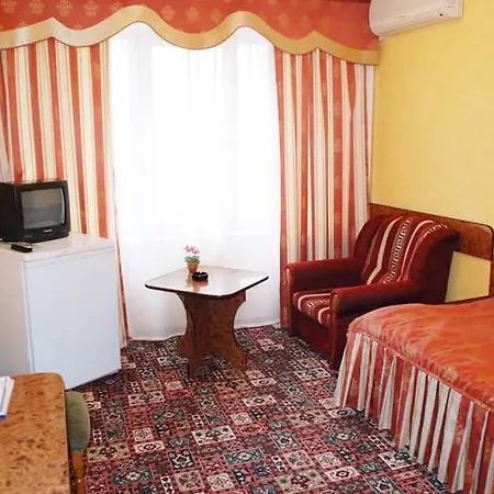 Mir 3* Kiev