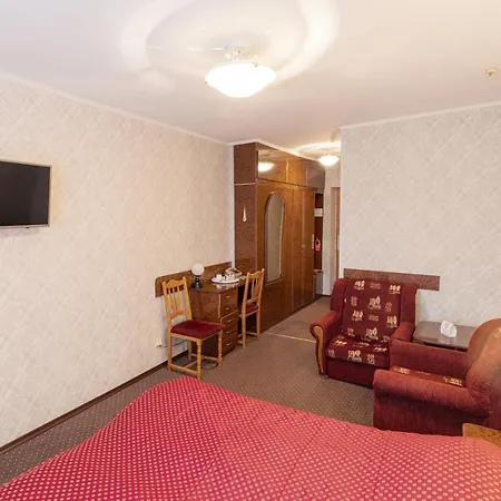 Mir Hotel 3*